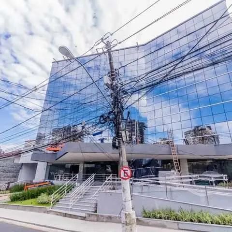 Consultório, 63m², 5 salas. Porto Qualy.
