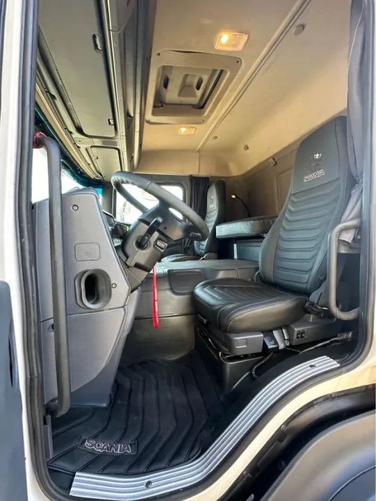 Scania P-310 Carroceria Ano 2014 - Foto 11