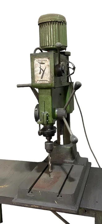 Furadeira yadoya fundoya 4 velocidades a-30