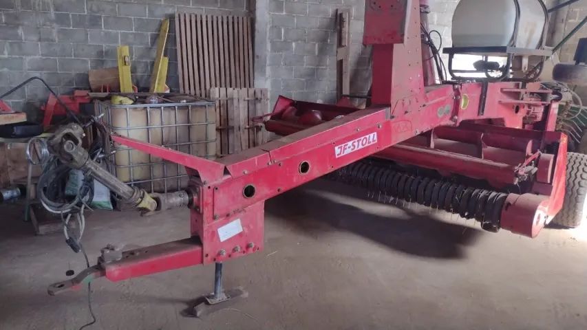 Forrageira Jf-stoll 1360