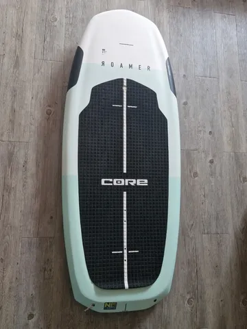 Core Wingfoil Roamer 4'11, 70 litros, 2024
