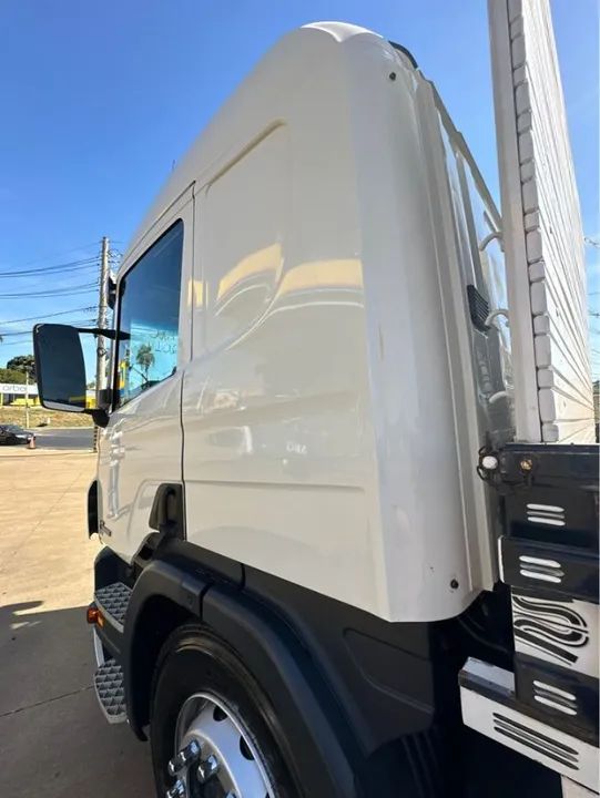 Scania P-310 Carroceria Ano 2014 - Foto 9