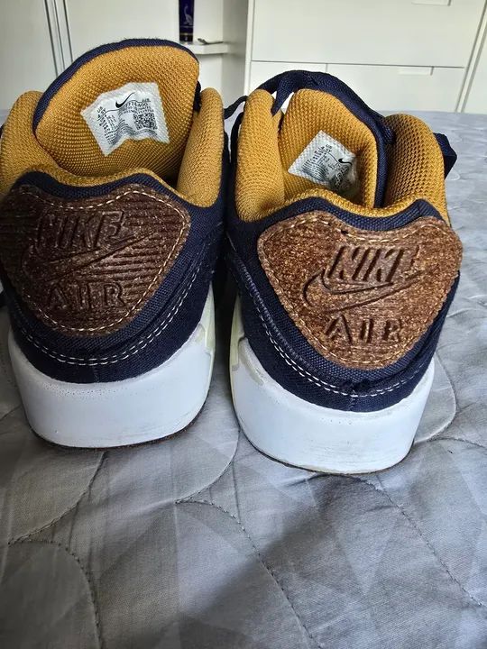 Nike Air Max 90 - Azul e Dourado tam 35 - Foto 4