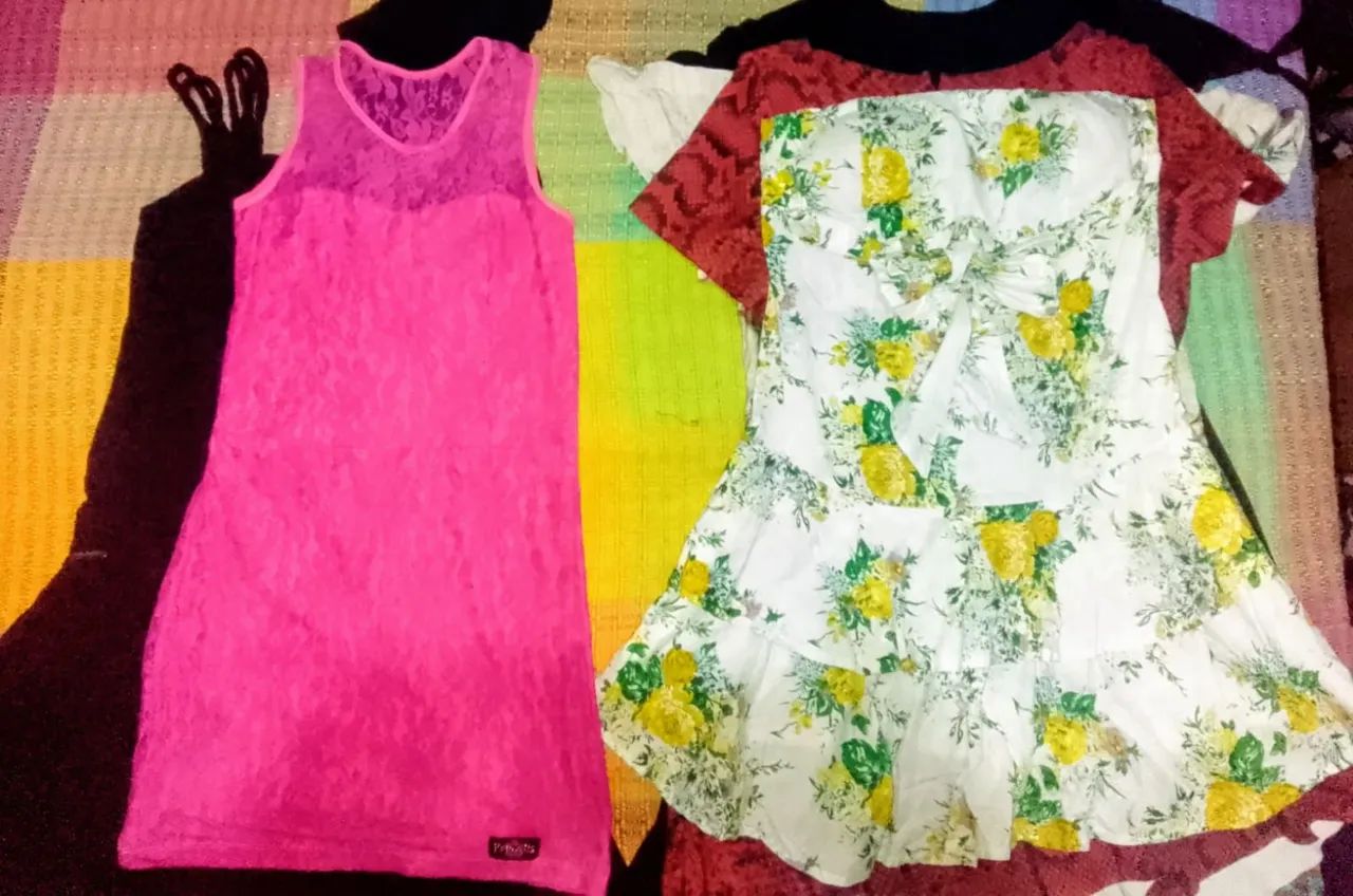 7 VESTIDOS TAMANHO M (DIVERSOS) + BRINDE  - Foto 4