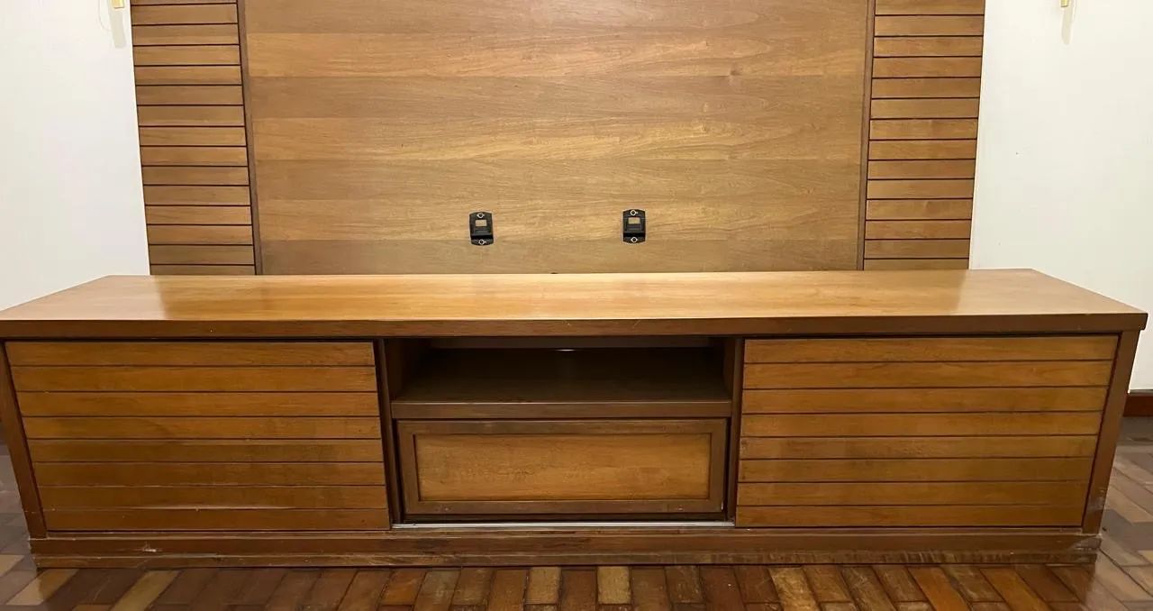 Painel com Rack madeira maciça . - Foto 5
