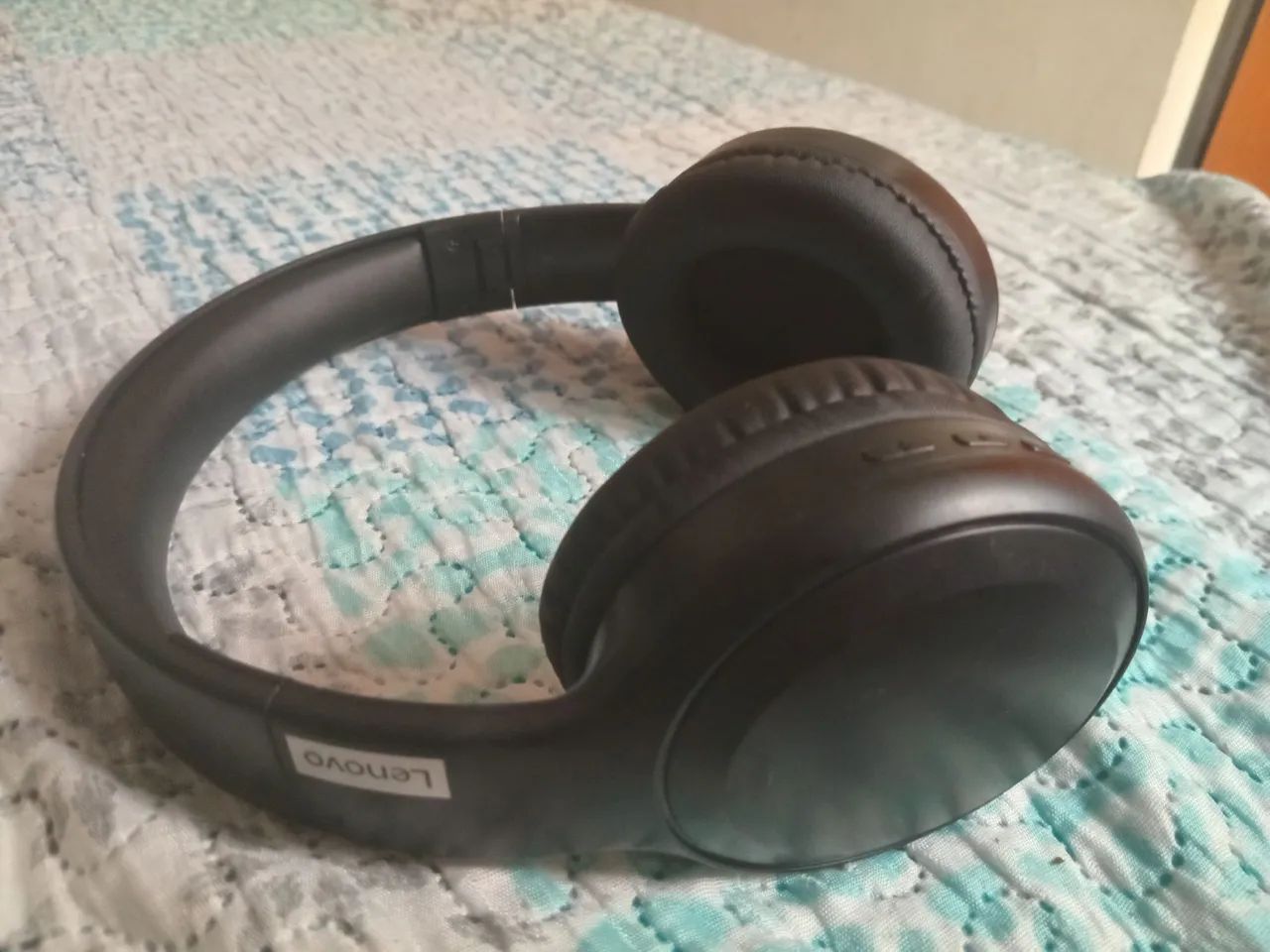 Fone de Ouvido Bluetooth Le Novo