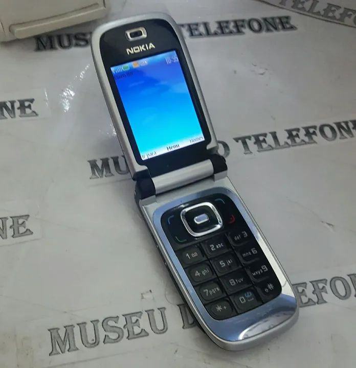 Telefone Nokia 6131 celular antigo relíquia - Foto 2