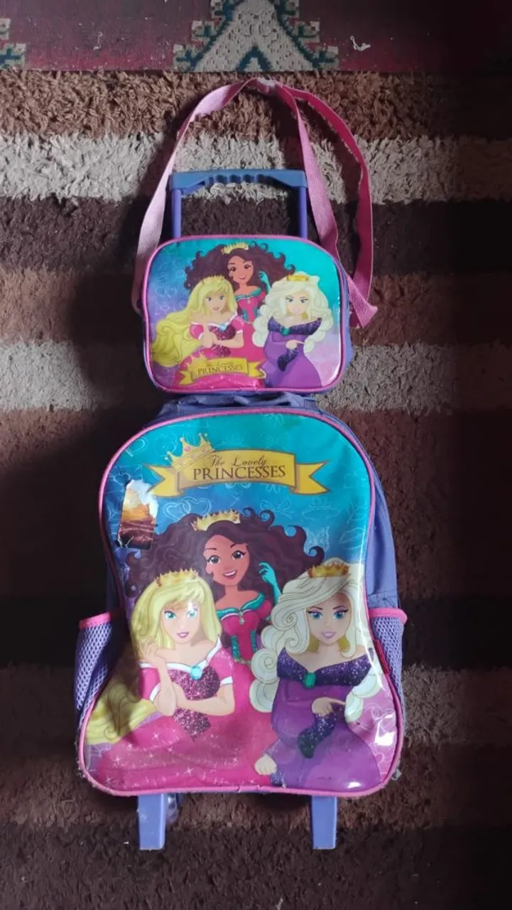 Mochila Infantil Princesas com Rodinhas