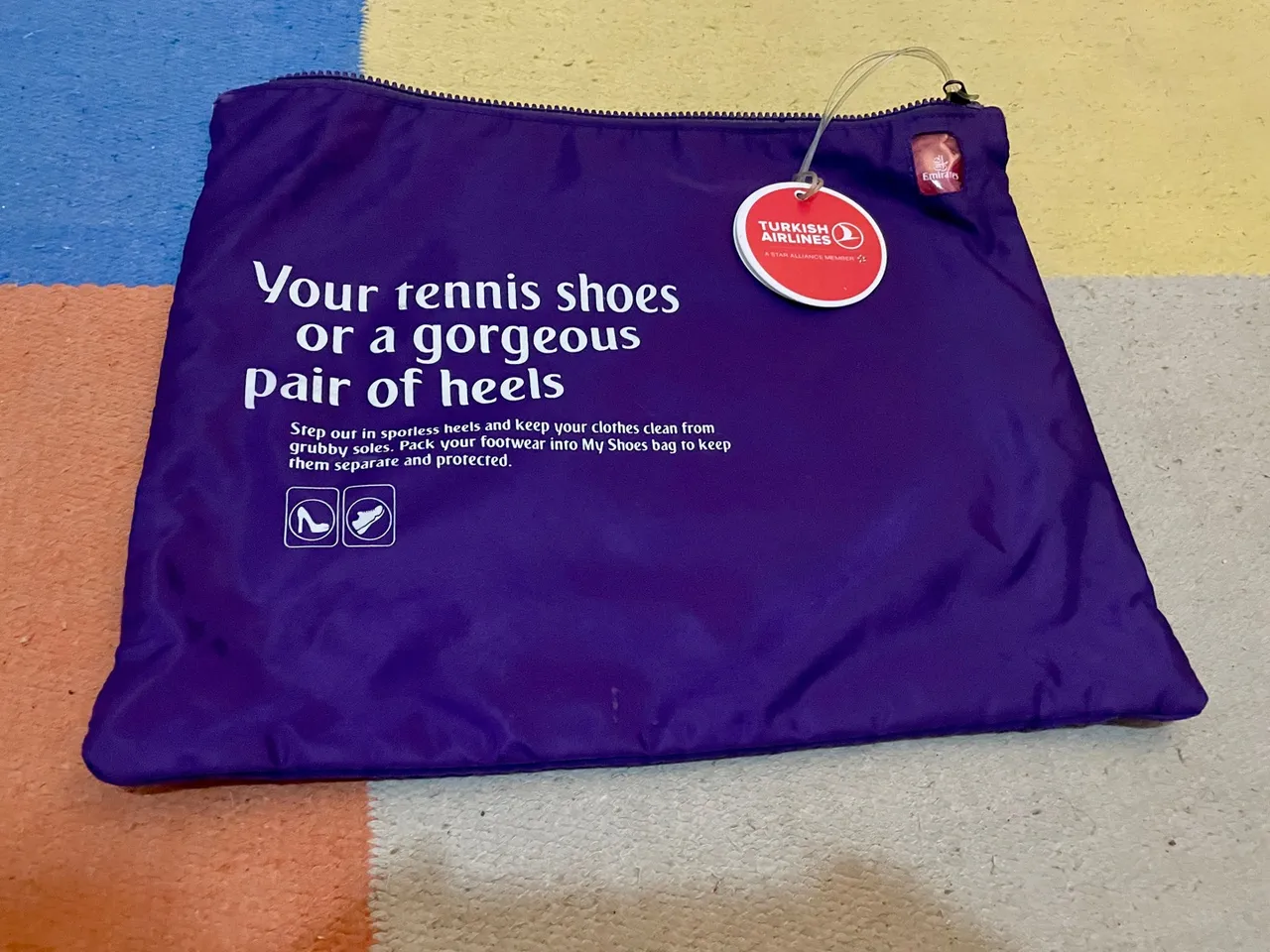 Necessaire de Sapatos Emirates Airlines