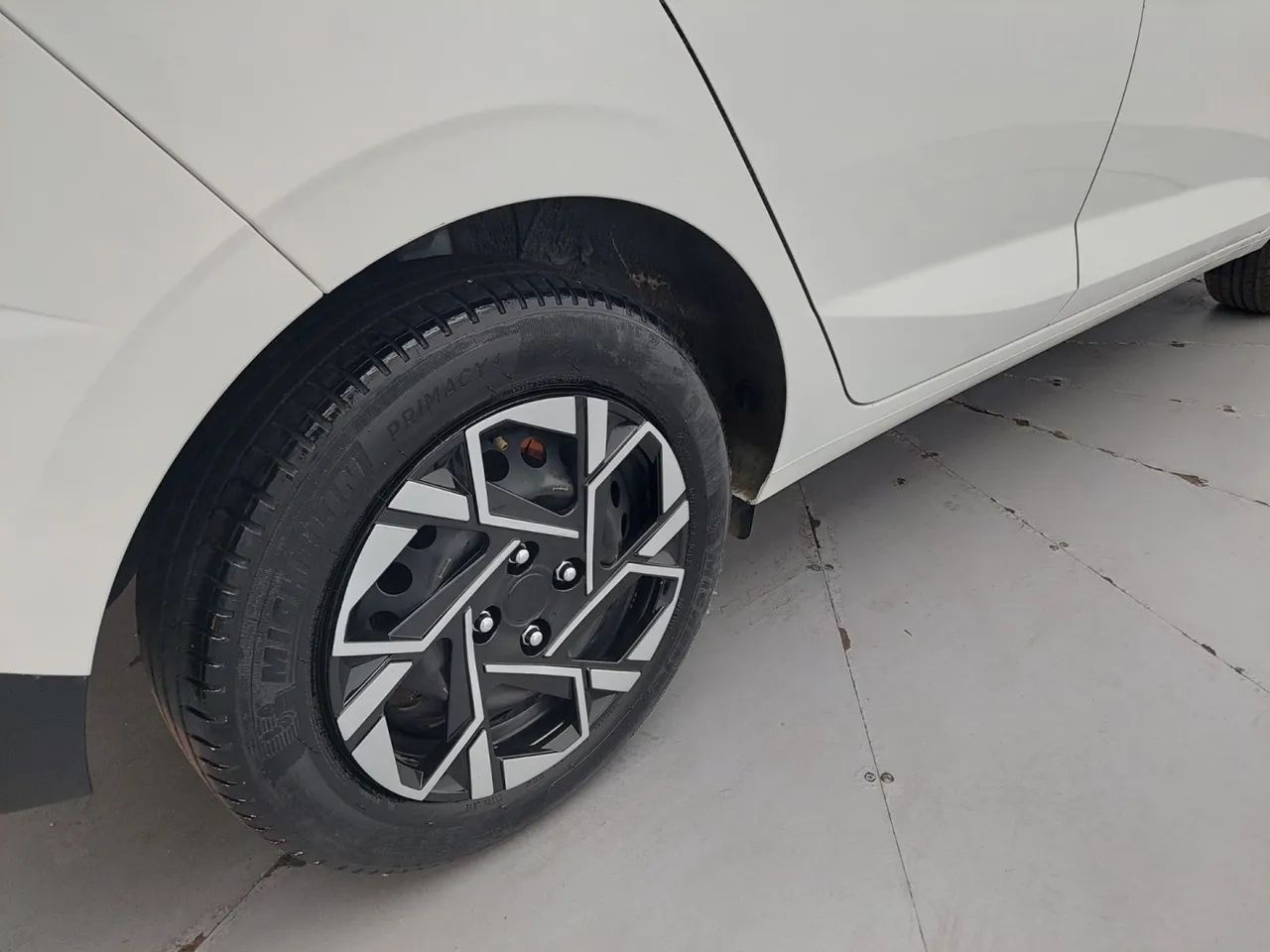 Hyundai HB20 Comfort Plus 1.0 Flex 12V Mec., foto 13 de 17