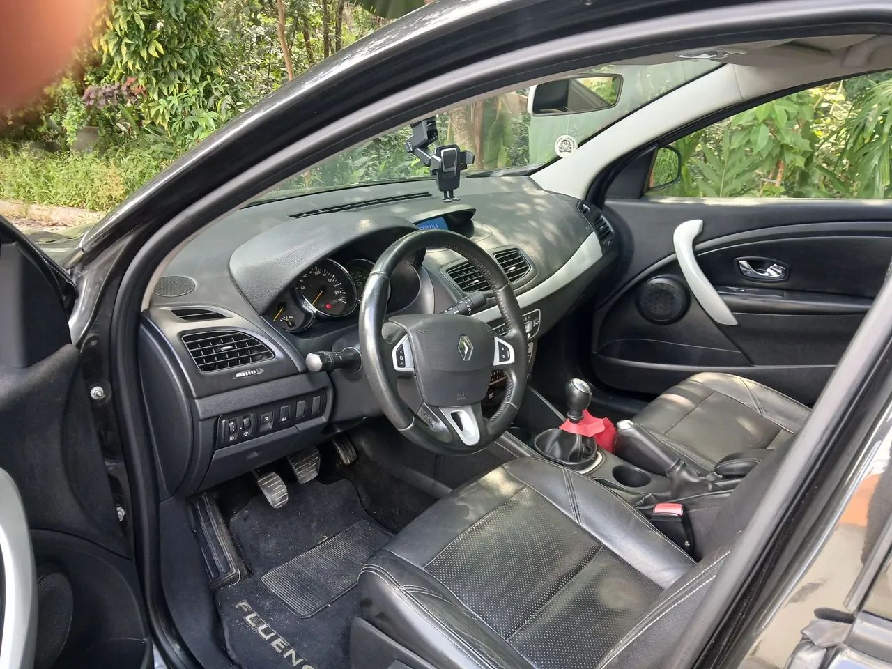 Vendo ou teoco Fluence muito novo  - Foto 4