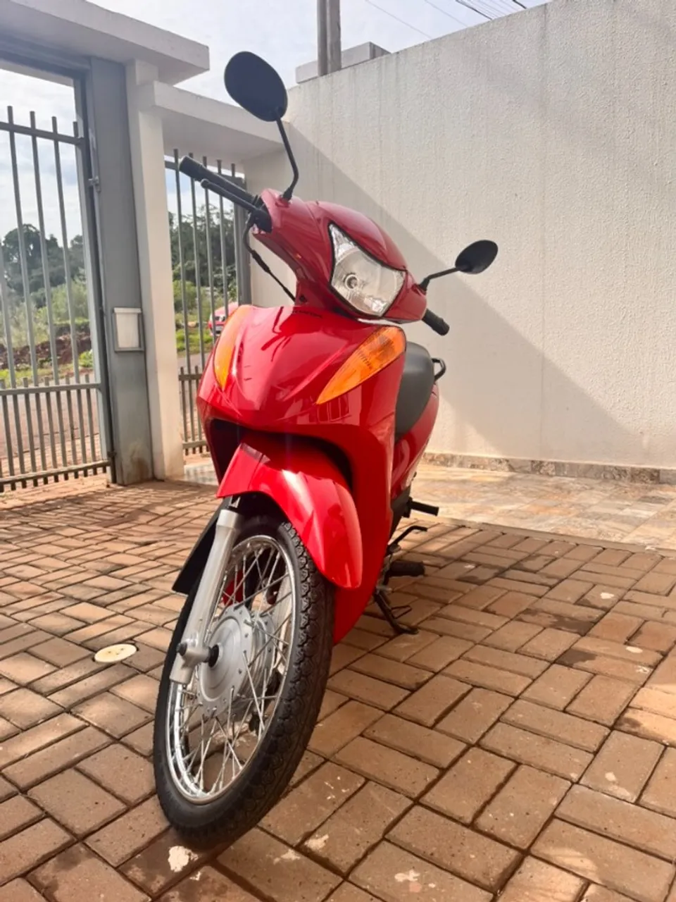 HONDA BIZ 100 ES 2014 - VERMELHA - 35.100 - NÃO PAGA IPVA