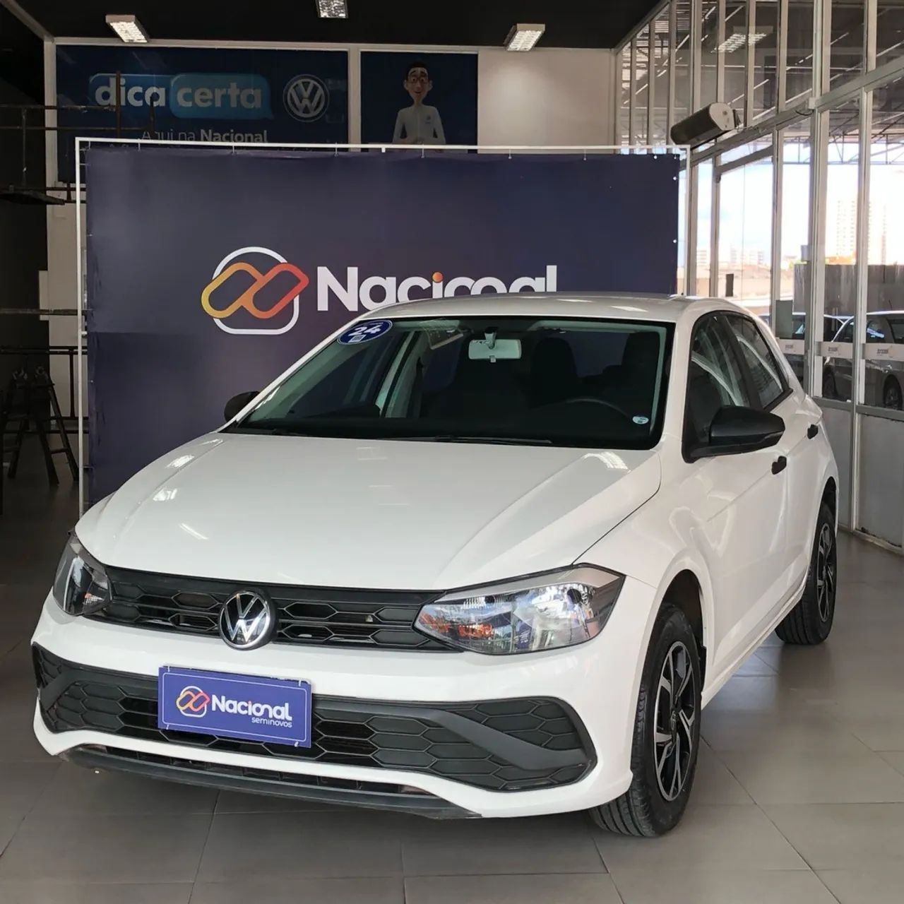 POLO TRACK 1.0 2024 MUITO NOVO!!! 