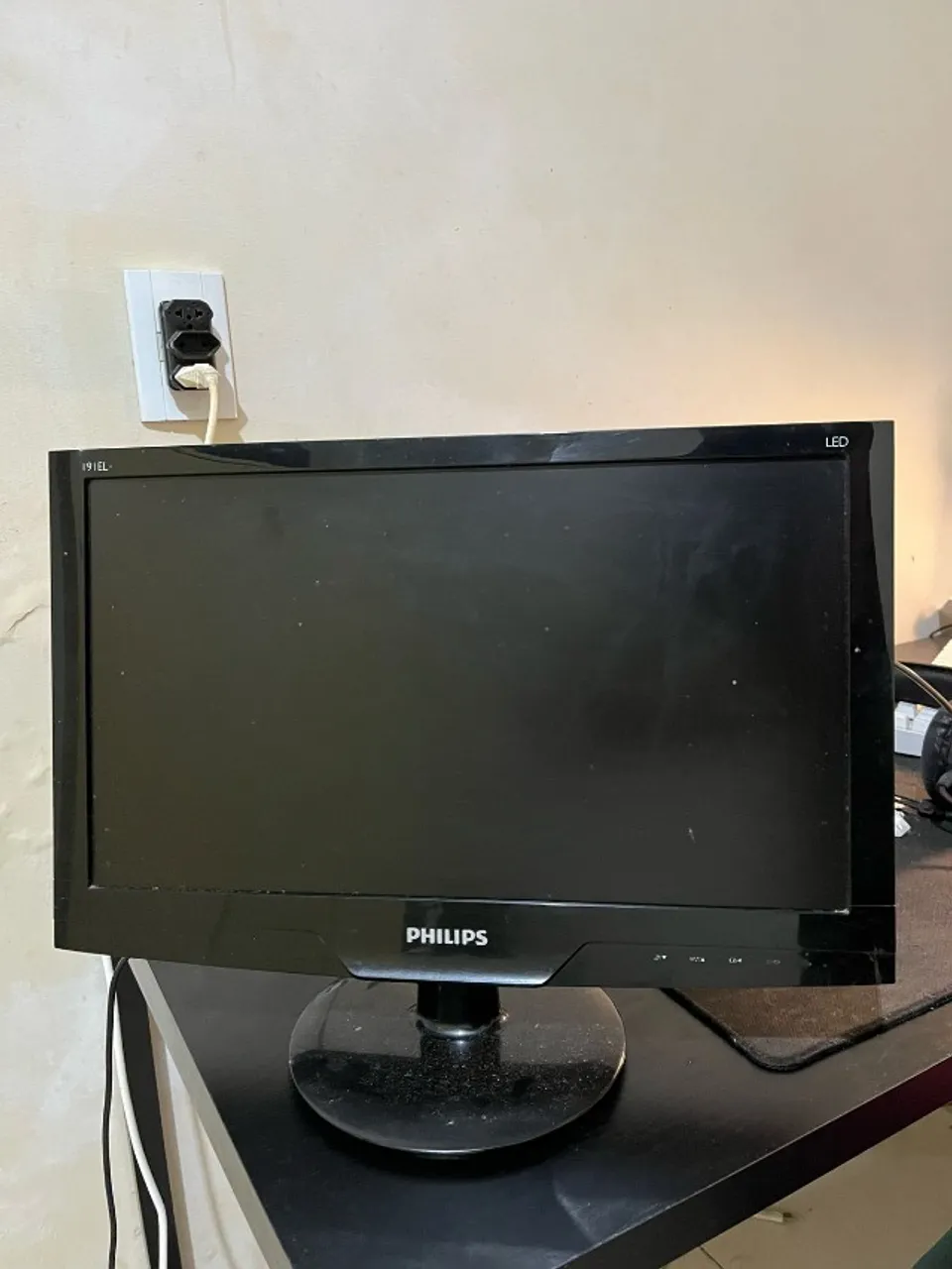 Monitor LED Philips 19 polegadas