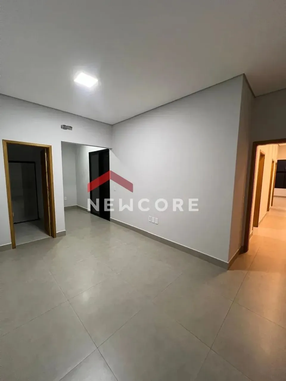 Casa em Rua Luis Américo de Jesus Baptista - Parque Barnabé - Indaiatuba/SP