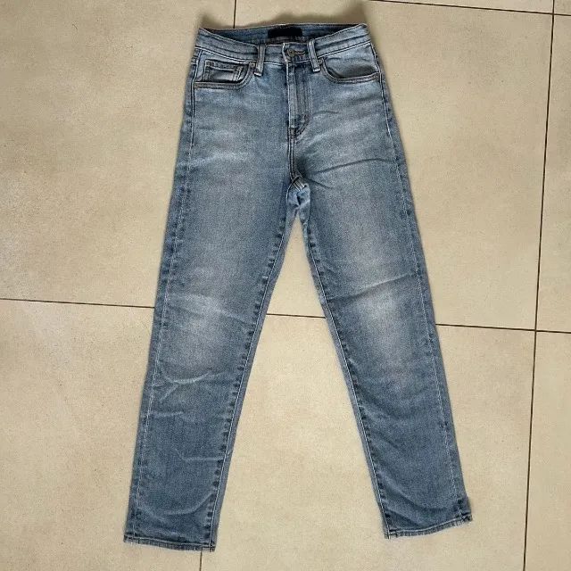 calça mom jeans uniqlo