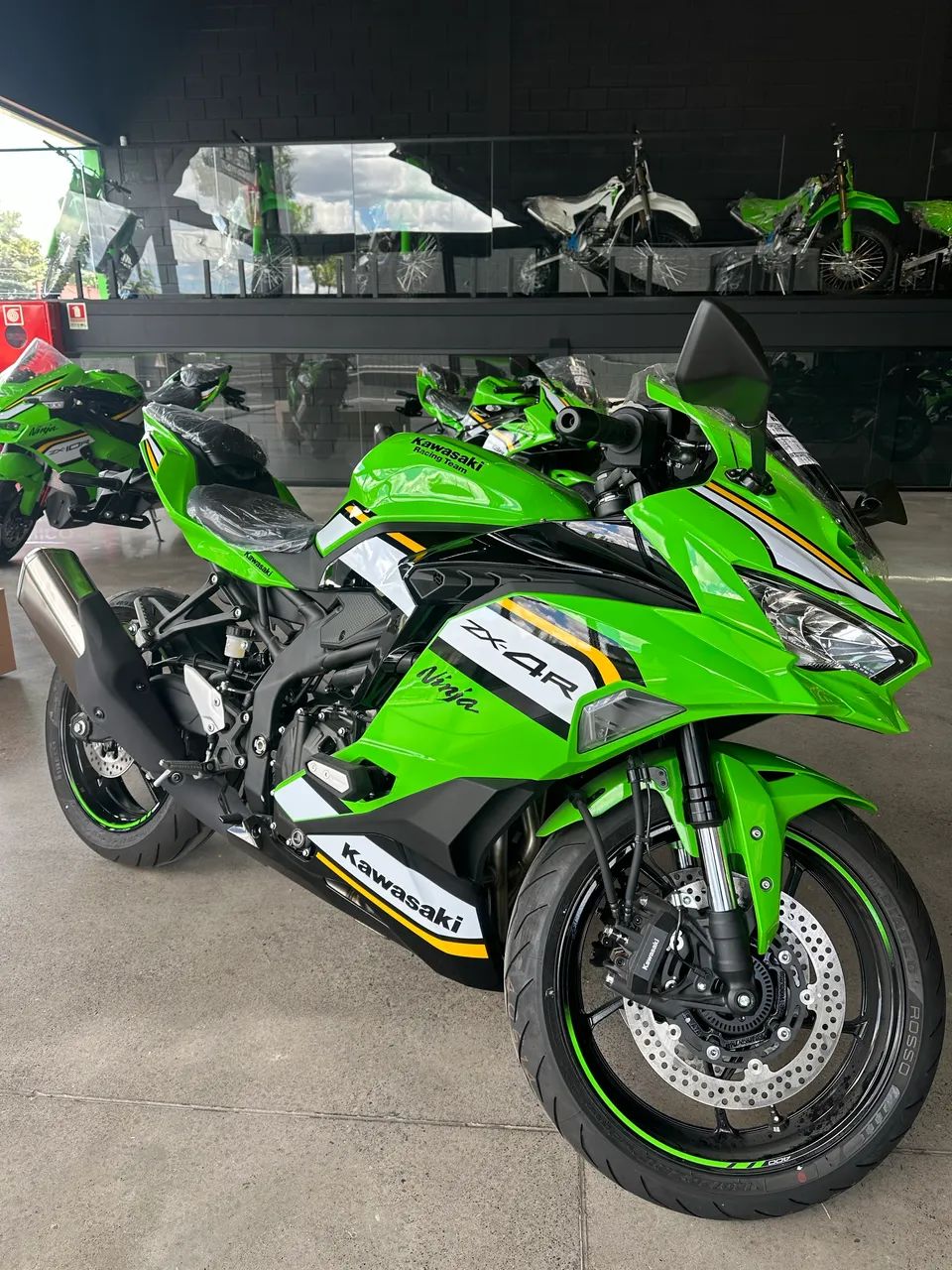 Kawasaki Ninja Zx-4r 2025 - 1453590328 | OLX