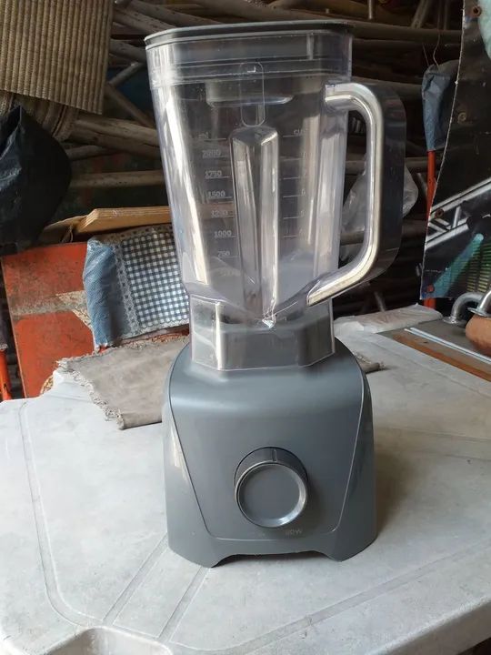 Liquidificador potente Oster 1100 watts leiam... - Foto 2