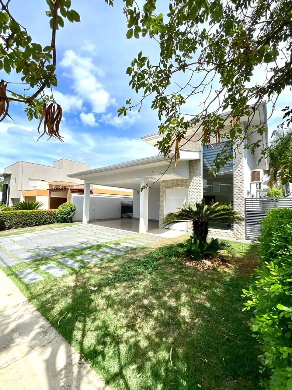 Belvedere 1 - Casa térrea com 4 quartos - Completo de planejados e Ar condicionado