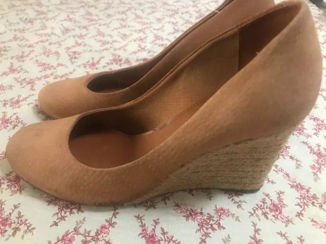 Peep Toe Caramelo Arezzo 35 - Foto 4