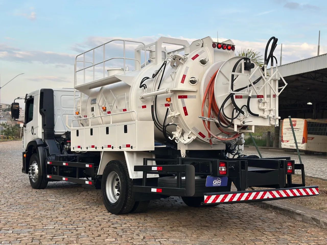 CAMINHÃO VW 17-280 2020 LIMPA FOSSA COM HIDROJATO EXTRA RARIDADE - Foto 5