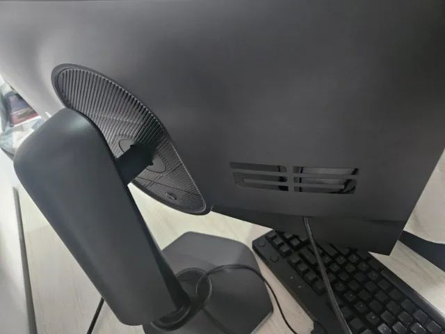 Monitor Gamer Alienware 25 360 Hz AW2523HF - Foto 4