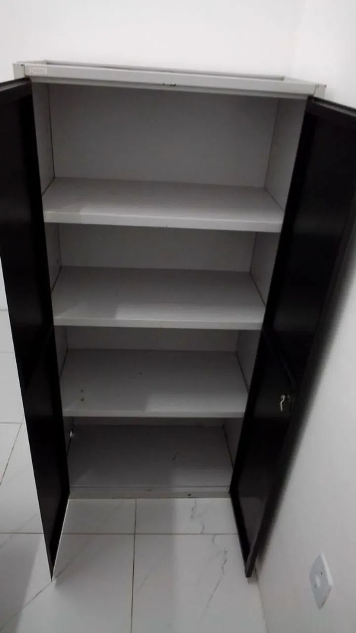 Armário multiuso de aço com 4prateleiras  - Foto 2