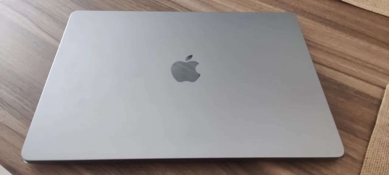 Macbook Air Macbook Air M2 15.3  - 16gb Ram - 1tb Ssd