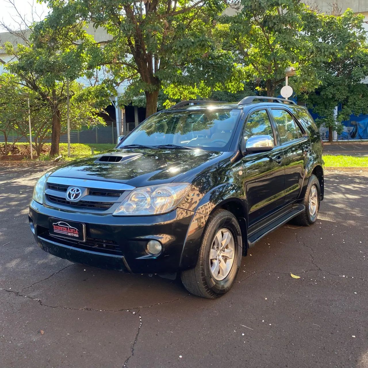 Hilux SW4 SRV D4-D 4x4 3.0 TDI Dies. Aut