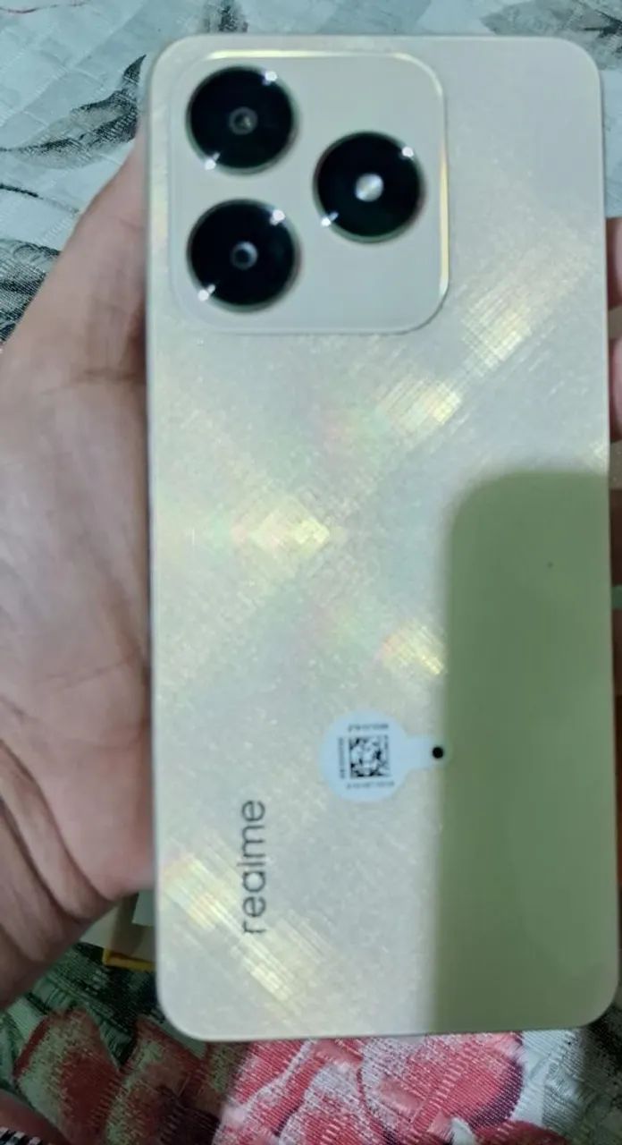 Realme C61 poucos dias de uso, garantia de 1 ano, não me adaptei com ele - Foto 3