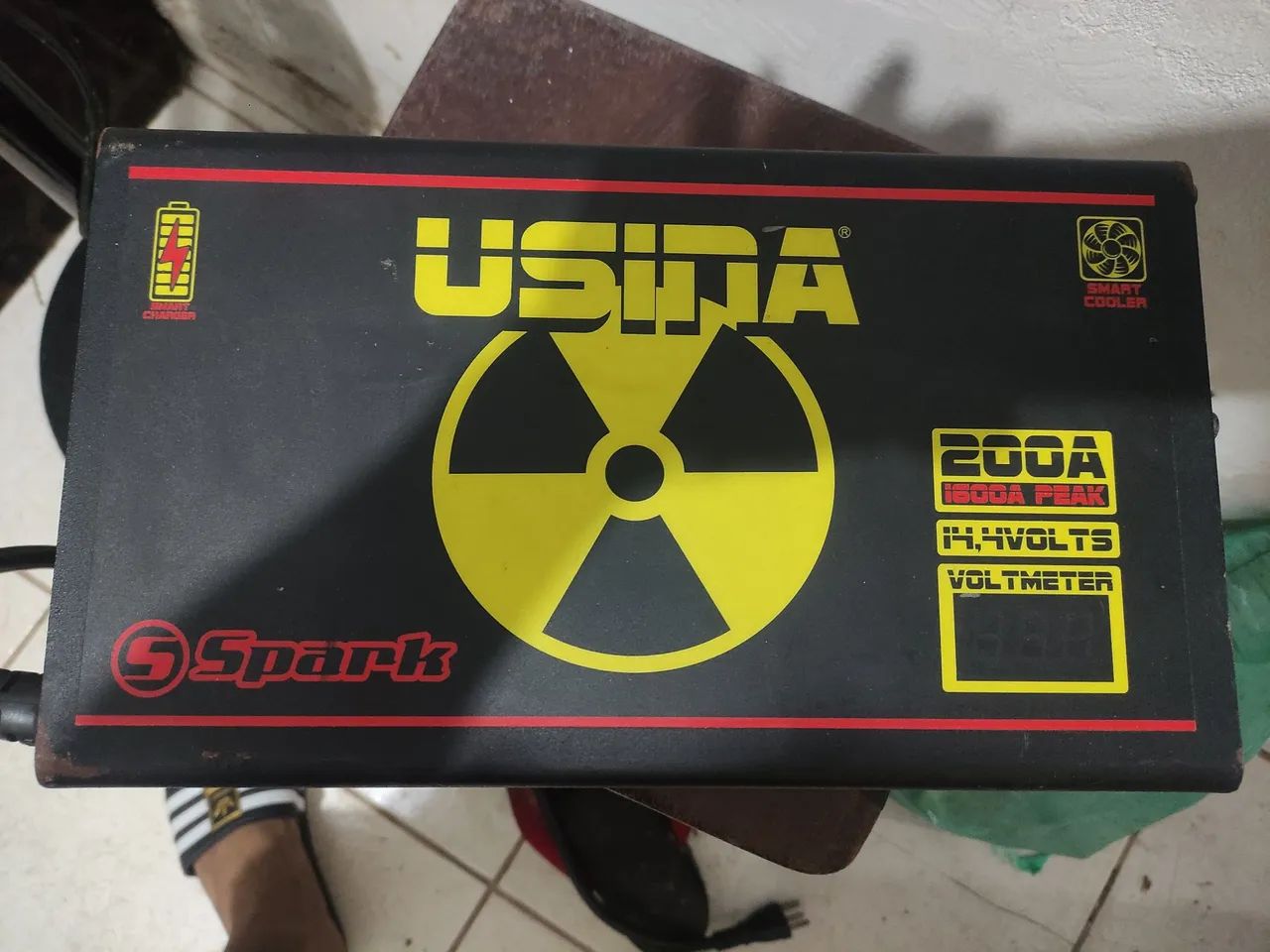 Fonte de Energia Usina 200A 14.4V 1500A Peak - Spark