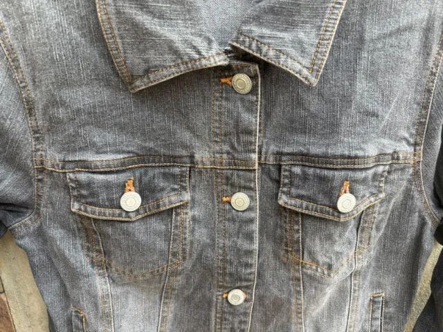 Jaqueta Jeans manga 3/4 - Foto 2