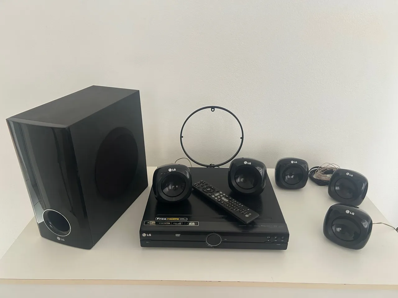 Home Theater LG DVD Player 5.1 Canais