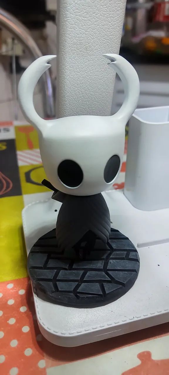 action figure hollow night 