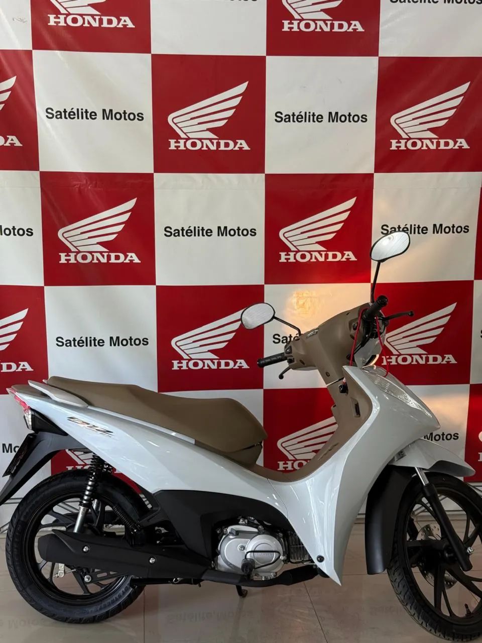 ATENÇÃO Moto sem detalhes, fica só parada, está nova. - Foto 3