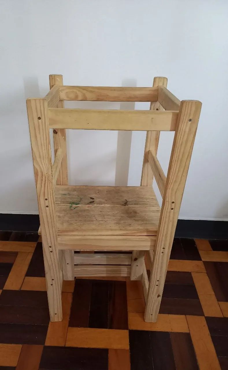 Torre de aprendizagem montessori64311794290563120