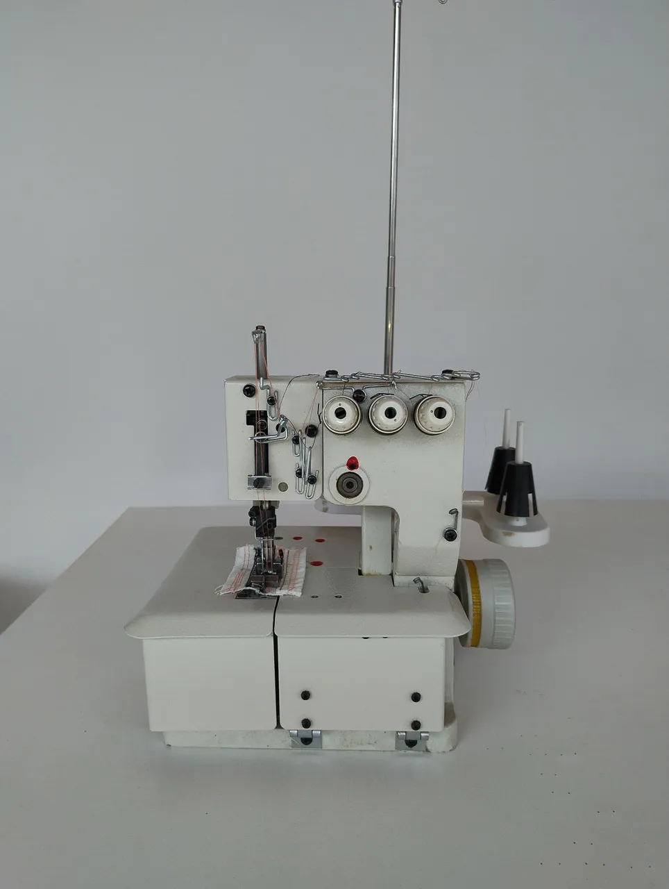 Máquina de Galoneira Bracob