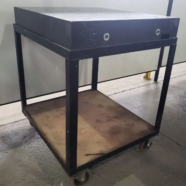 Desempeno de Granito 850x750x150 Com Base/suporte - Foto 3