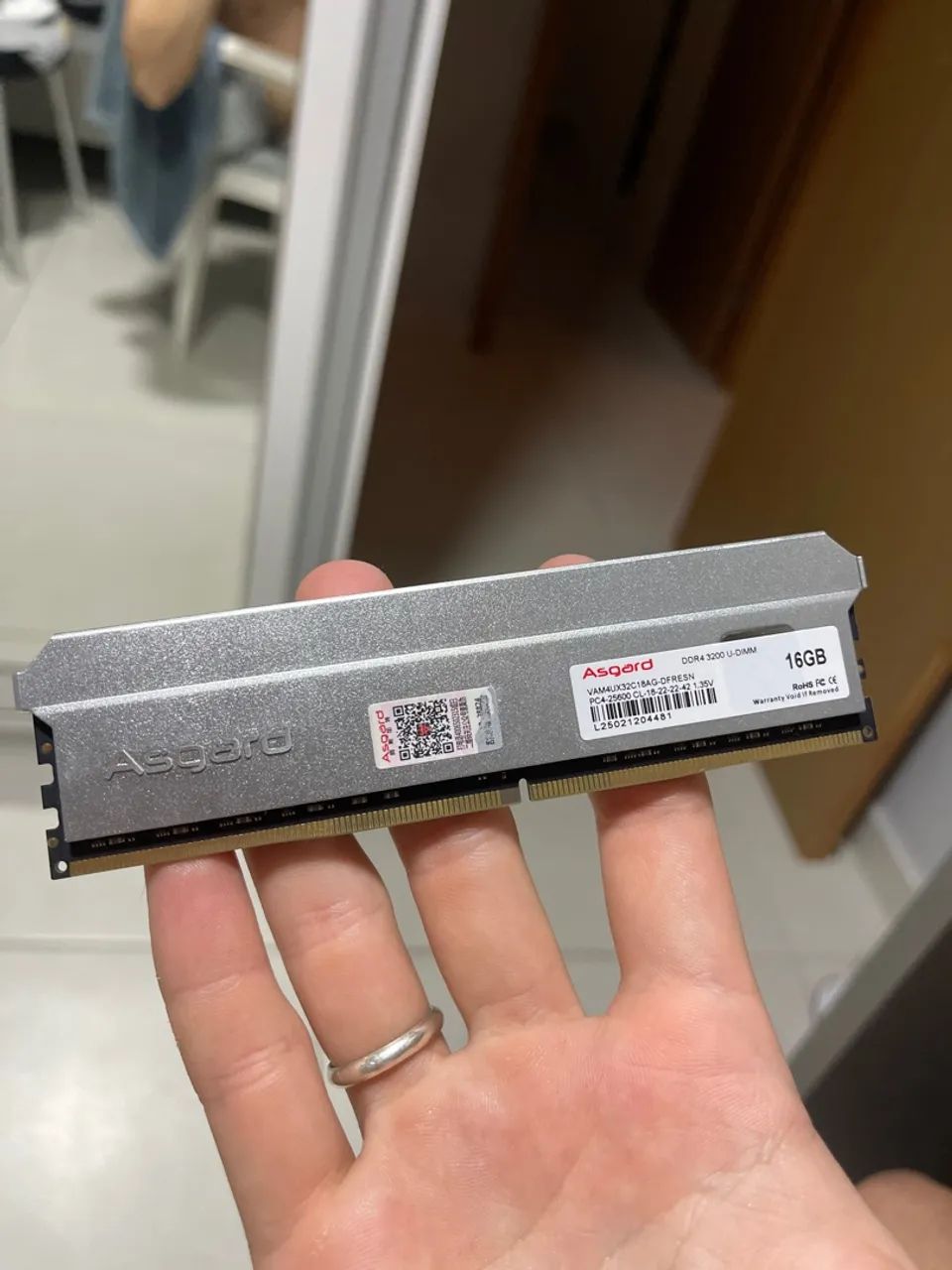 Memória RAM Asgard 16GB DDR4 3200MHz