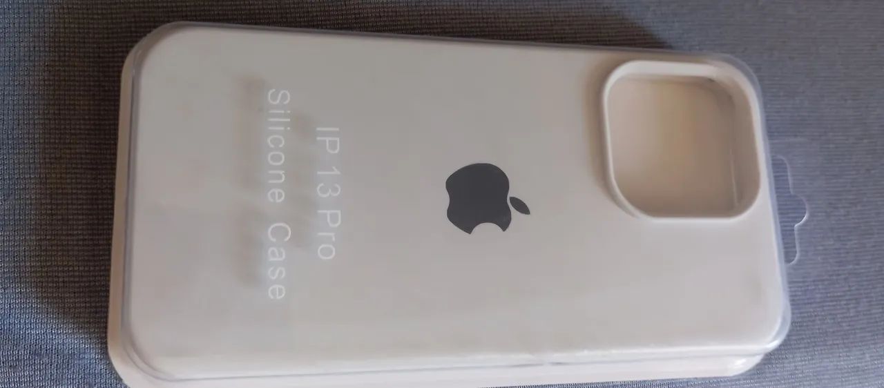 Capa de Silicone IP 13 Pro