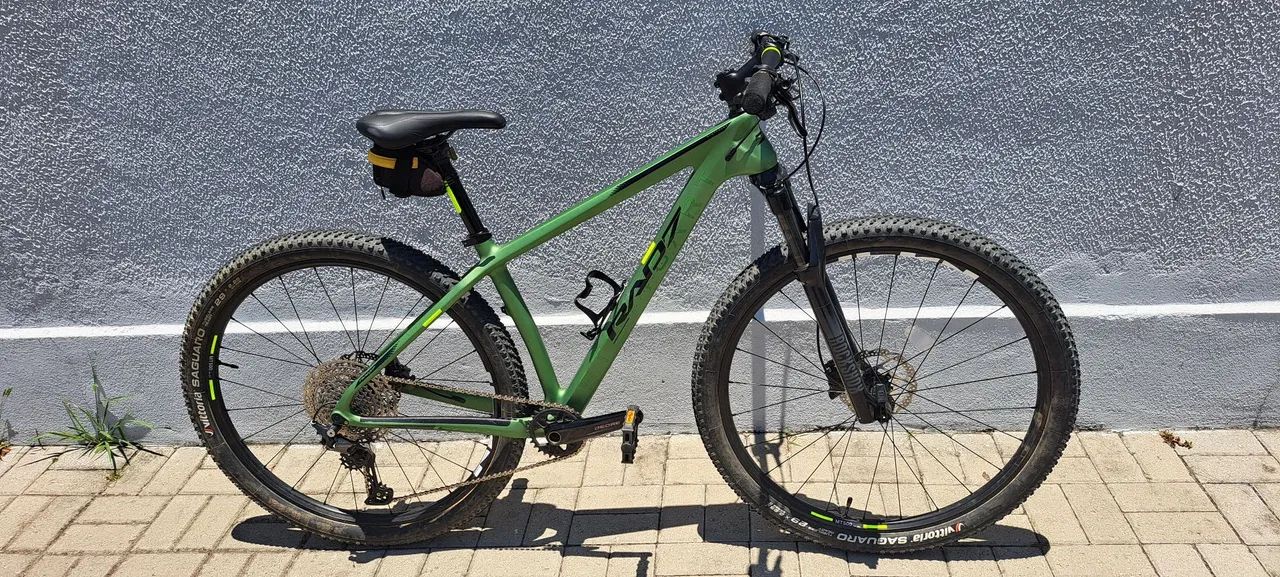 Bike MTB Carbon shimanoDeore 