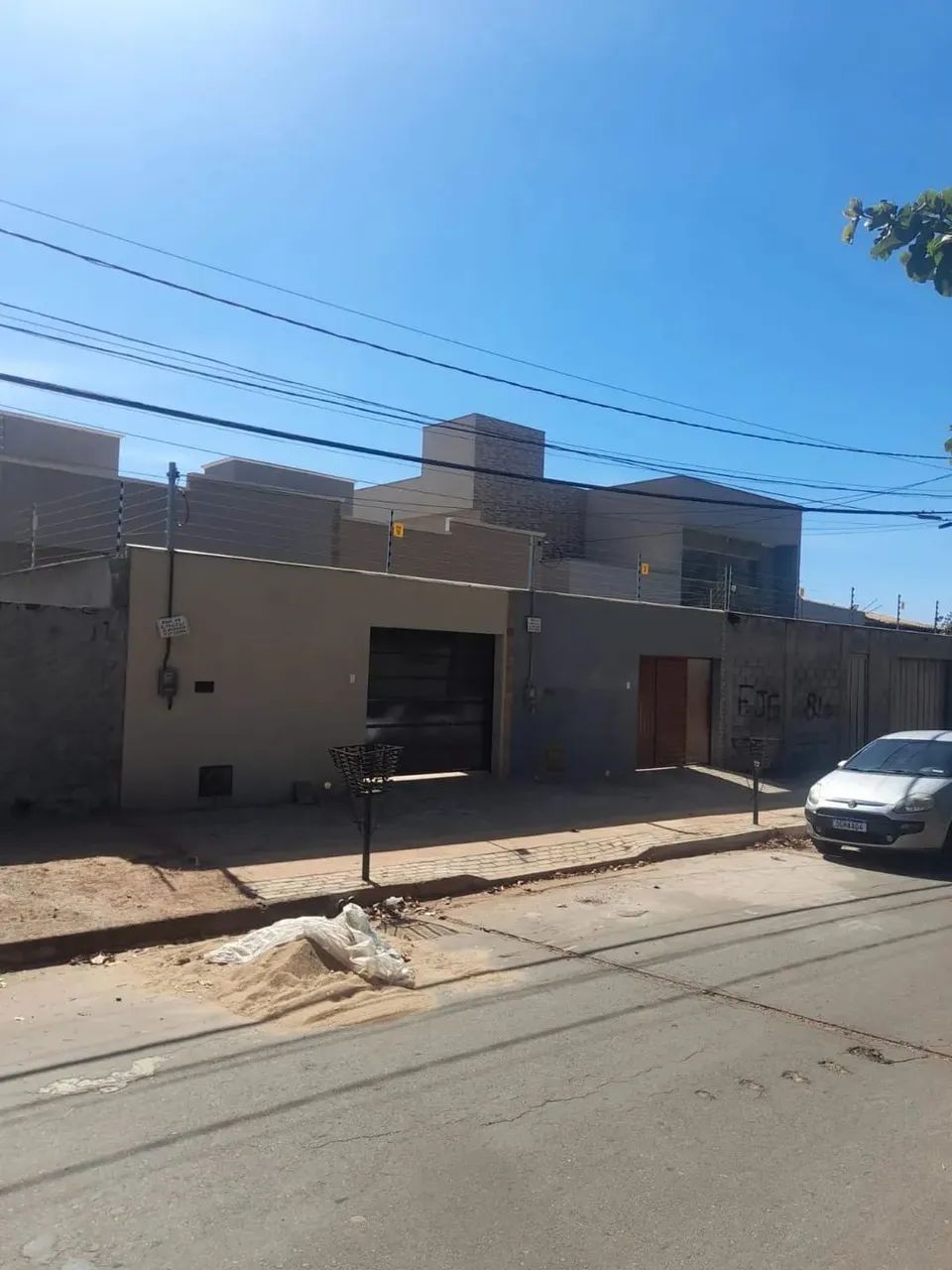 Casa 3 quartos , quintal, Jardim Bela Vista - Continuação, Aparecida de Goiânia, GO