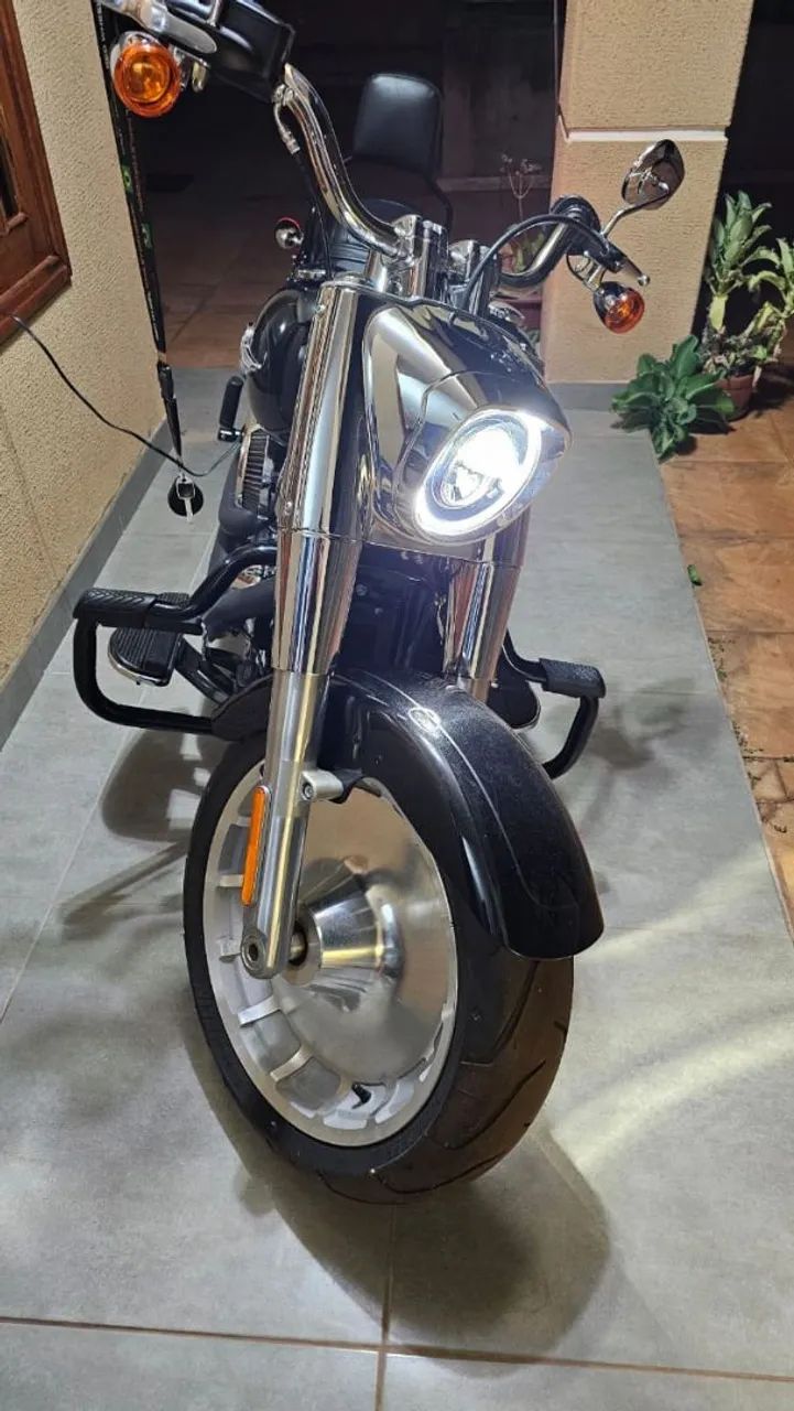 Moto Haryle Davidson