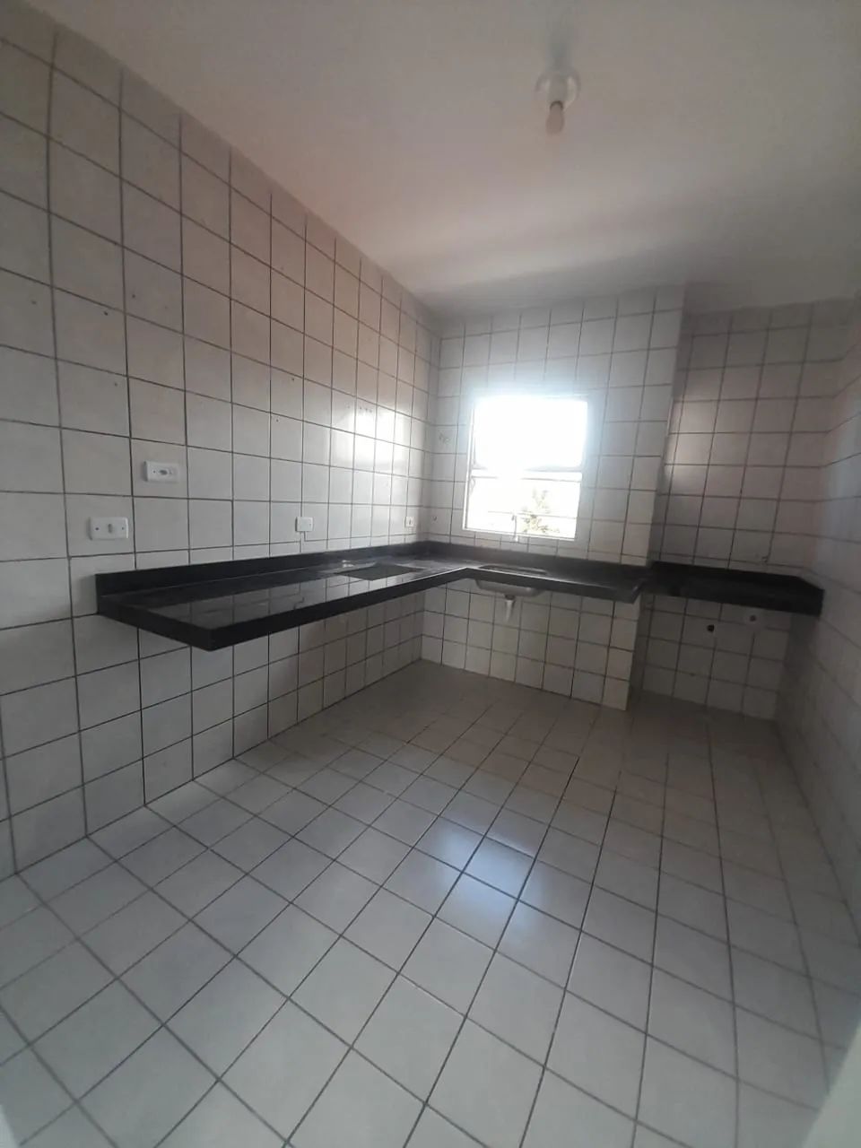 Aluga-se apartamento 3 quartos no GEISEL - excelente localização no bairro - Foto 5