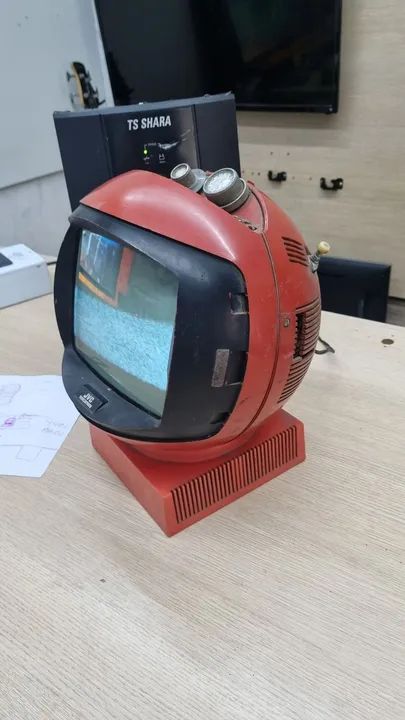 TV JVC Videosphere e Sony TV-511UW - Foto 2