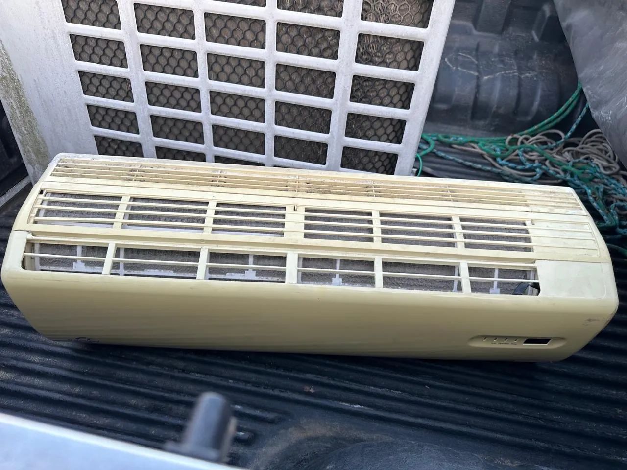 Ar Condicionado Split Usado com Defeito