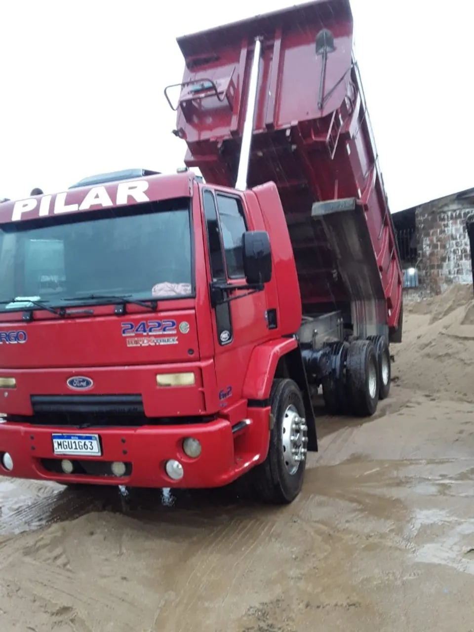 Ford Cargo 2422 basculante