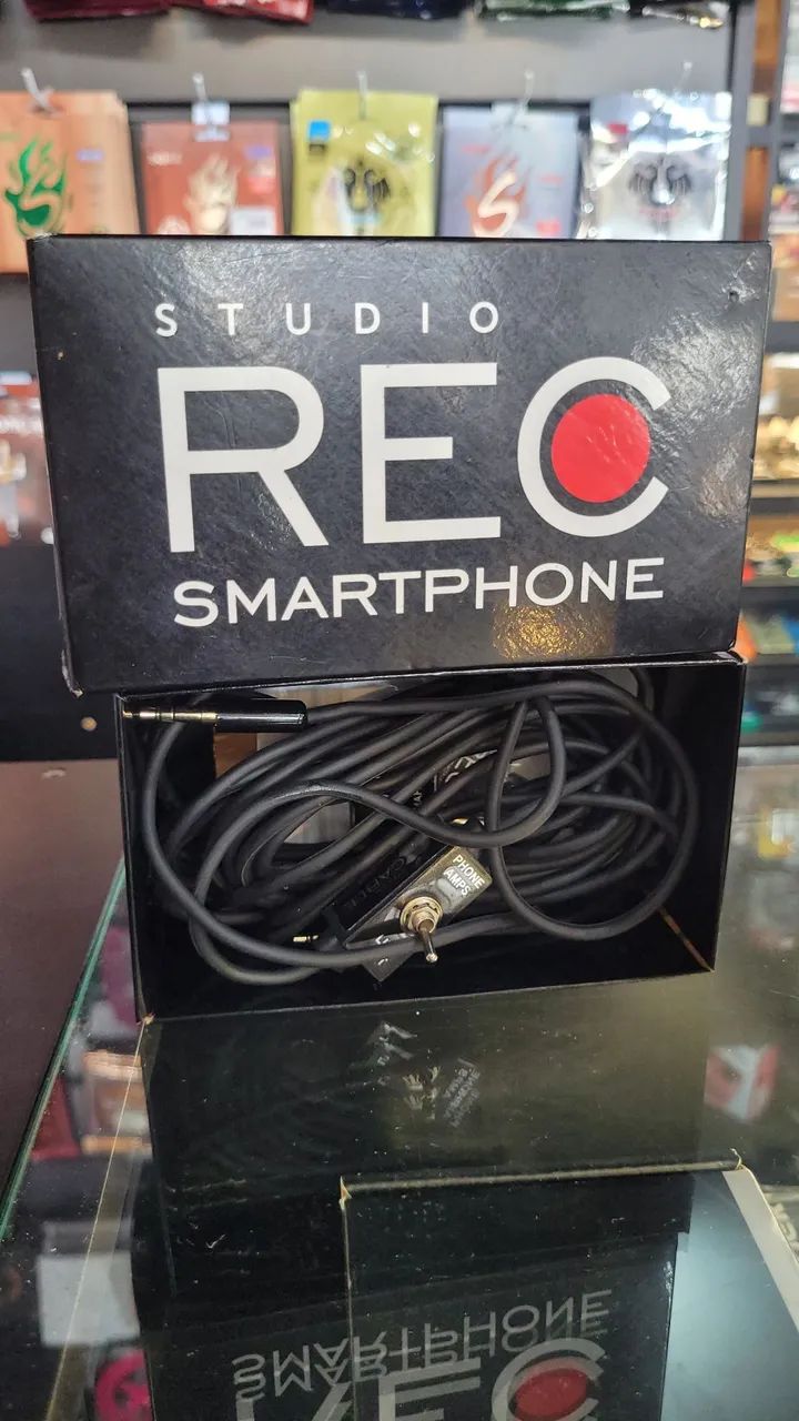 REC Studio smartphone 