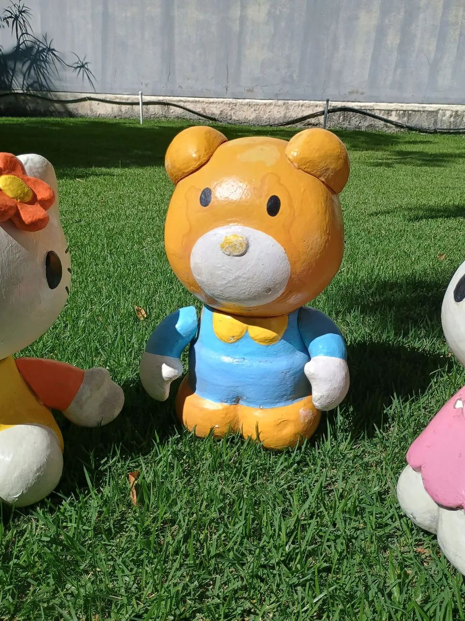 4 bonecos Hello Kitty decoração  - Foto 5