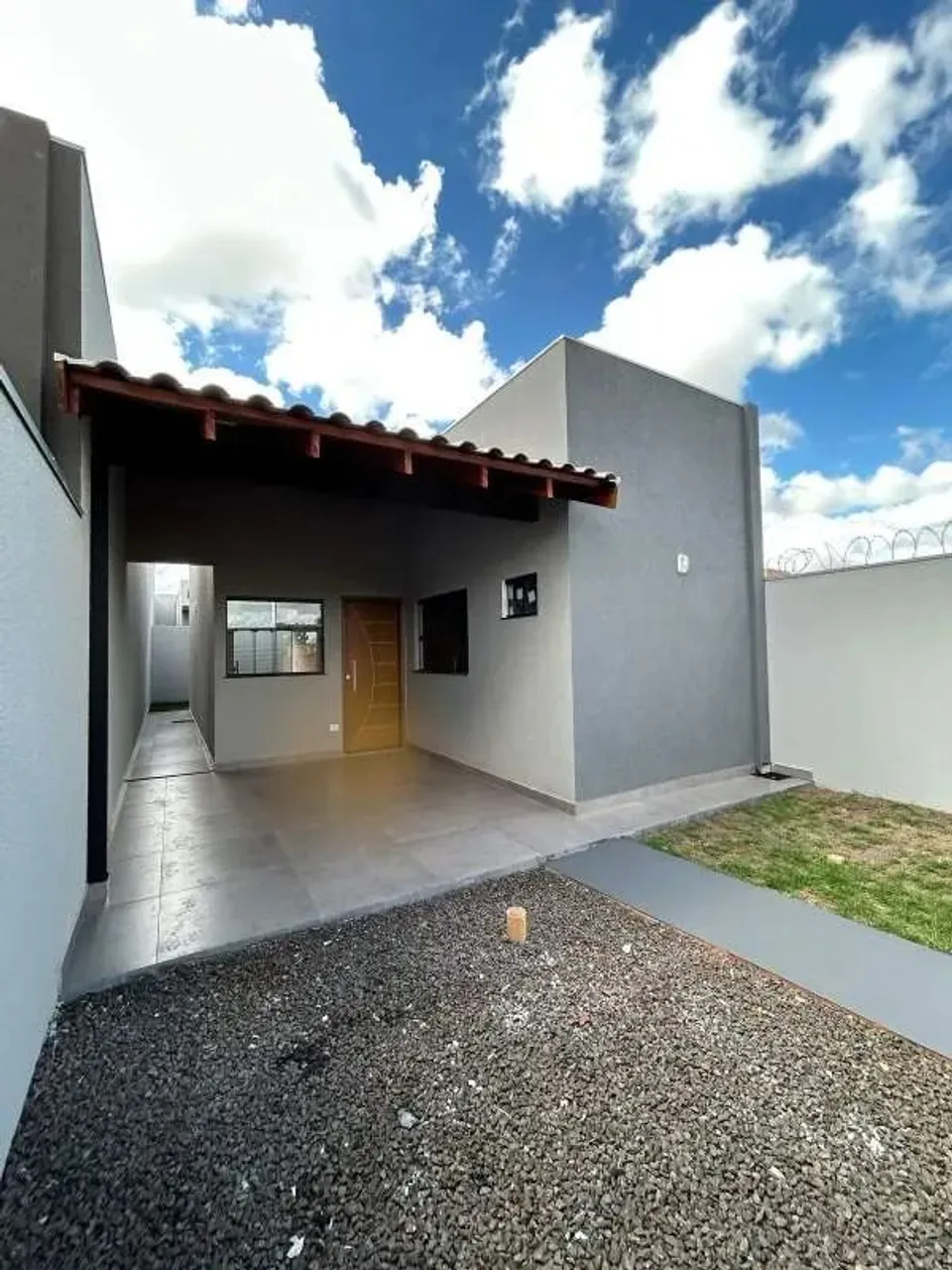Excelente casa térrea a 50 mts da Lagoa Itatiaia